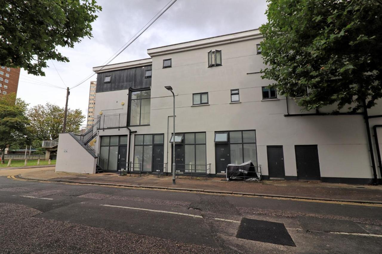 Urban Stylish Apartment - Southend Stays エクステリア 写真