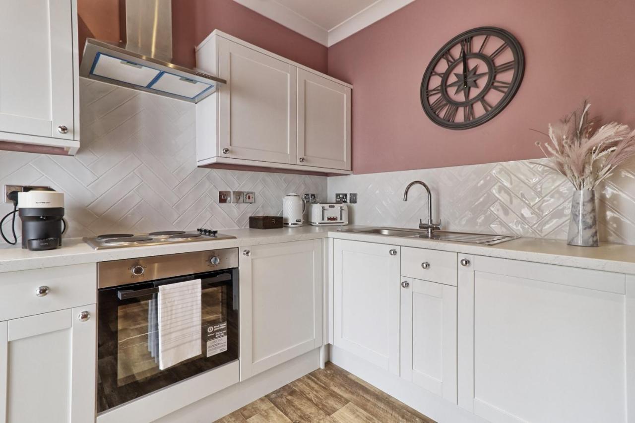 Urban Stylish Apartment - Southend Stays エクステリア 写真